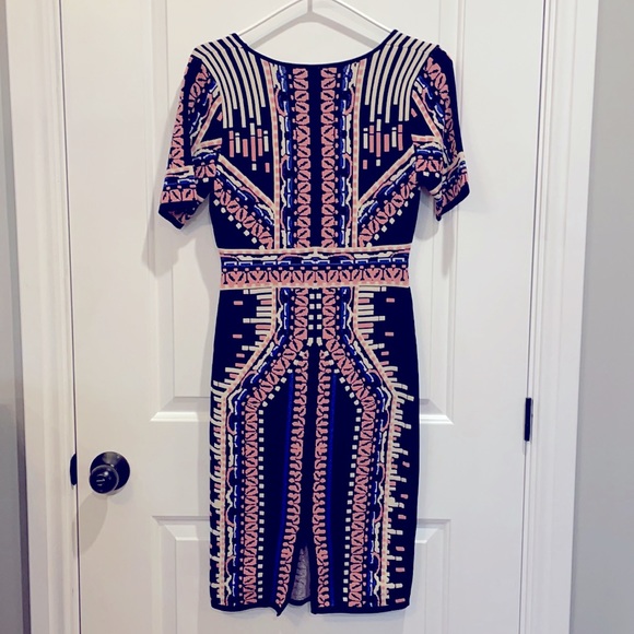 SOLD Patterned bodycon dress - Picture 2 of 2